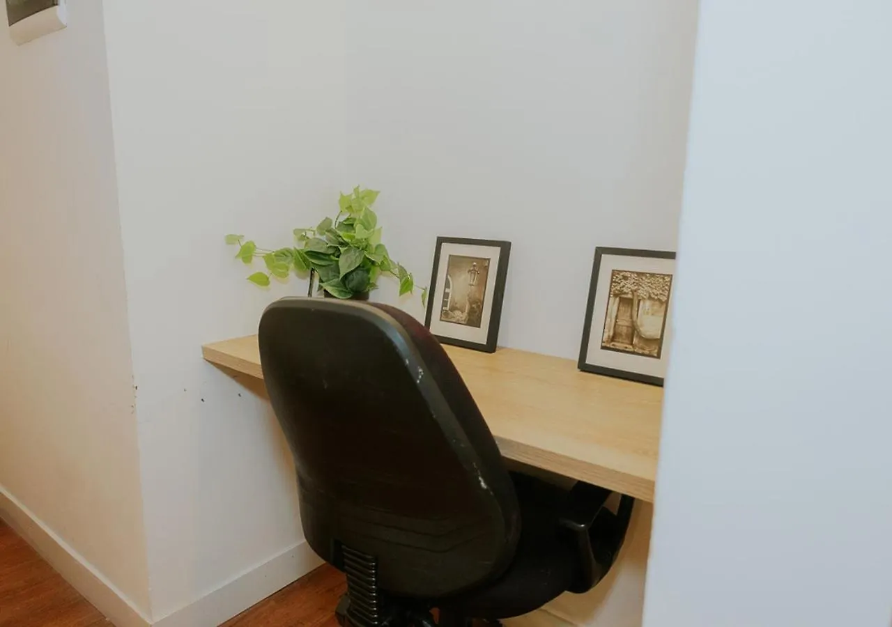 Lägenhet Moderno Apartaestudio En La Candelaria, Cerca De Museos Y Universidades !!! Bogotá